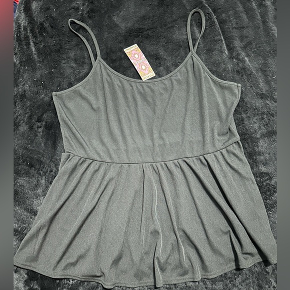 Boohoo Tank Top - Picture 1 of 2